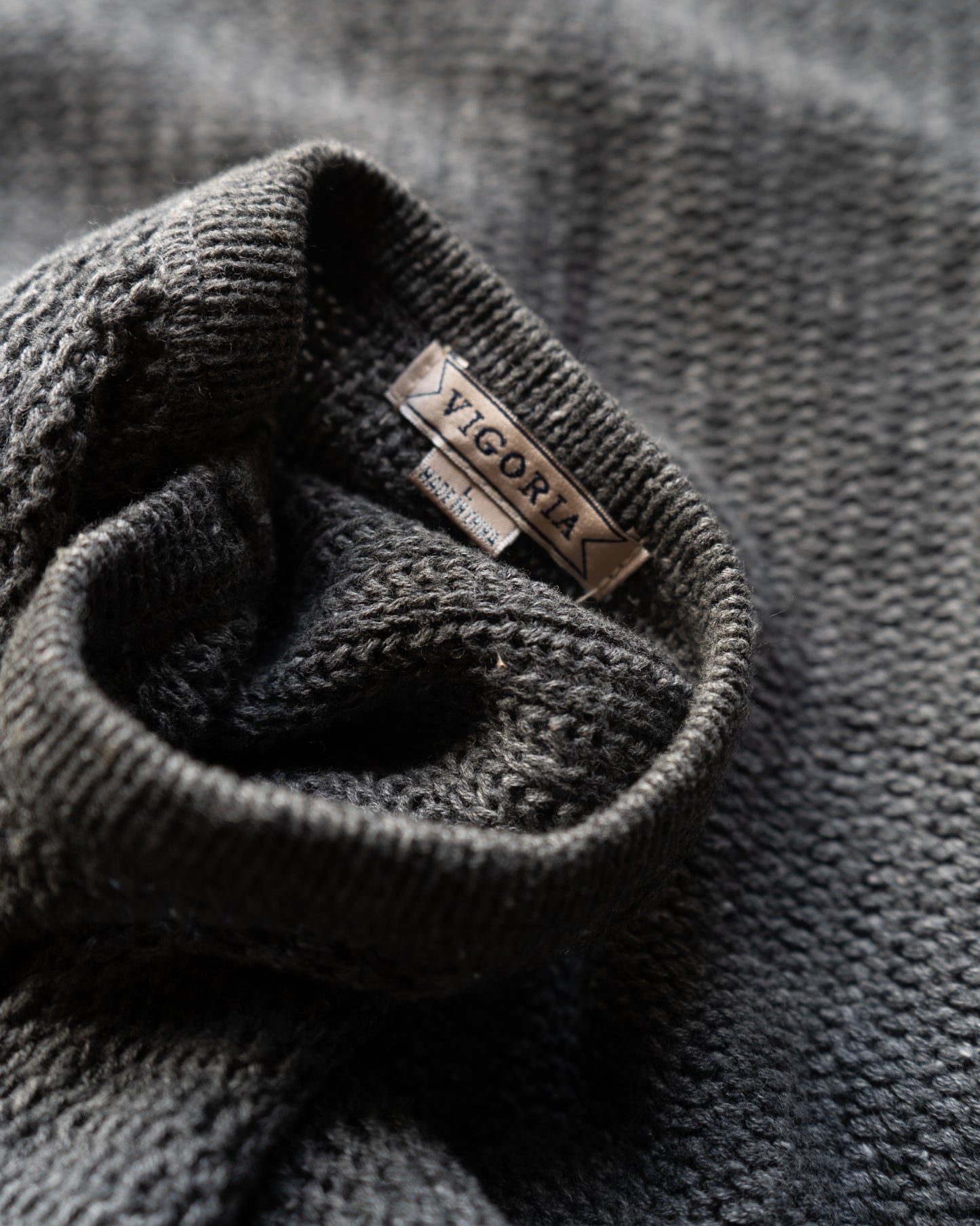 VIGORIA Henley Neck Knit Sweater