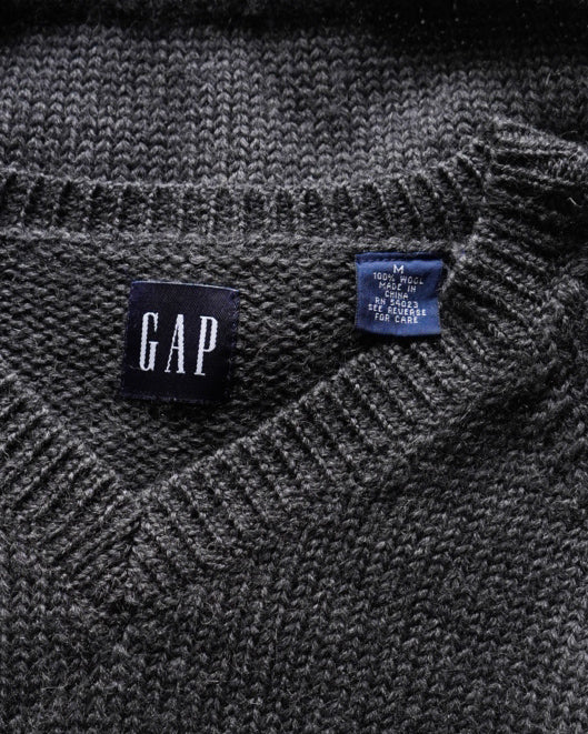 90s old gap raglan design wool v neck knit sweater