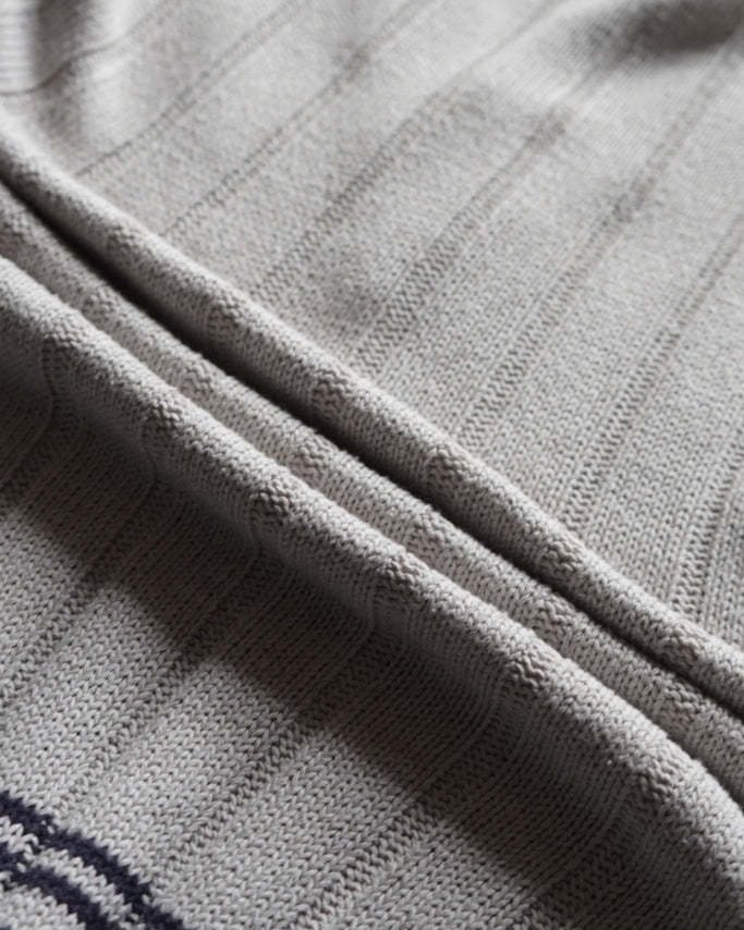 JUMELLE line lib design v  neck knit