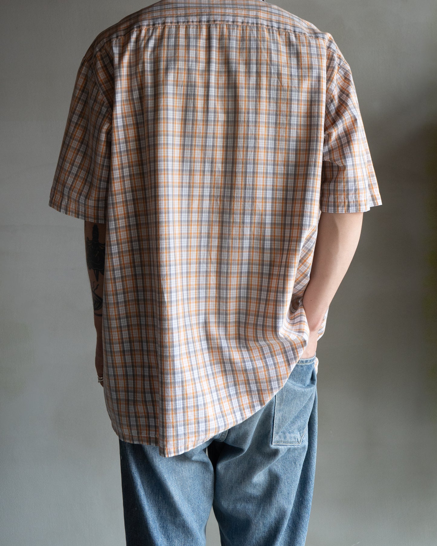 Calvin Klein Jeans cotton orange/gray check shirts .. box silhouette..