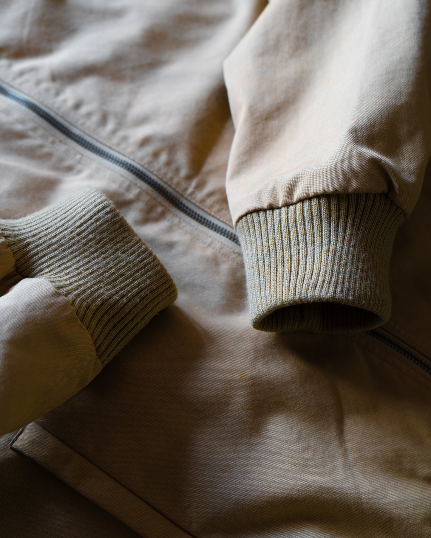 BANANA REPUBLIC cotton ma-1 type jacket