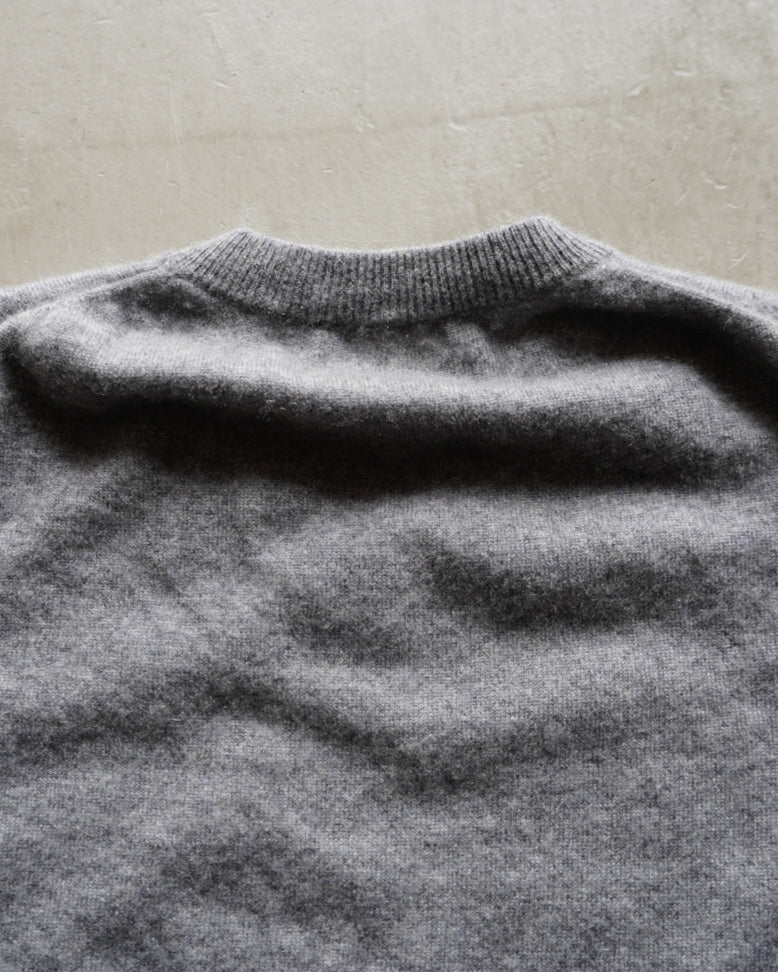 SÕJRN cashmere knit v neck vest