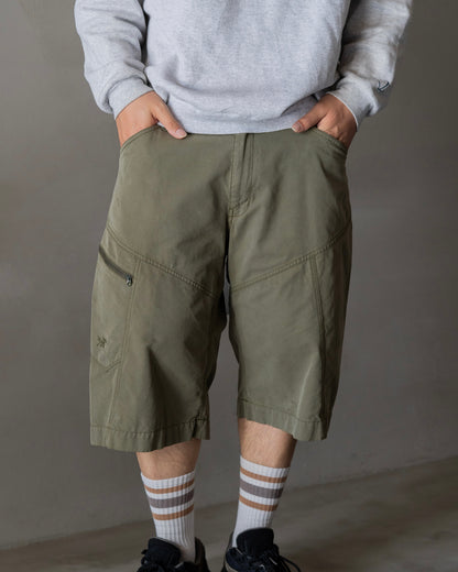 Arc'teryx Logo Design Rampart Shorts