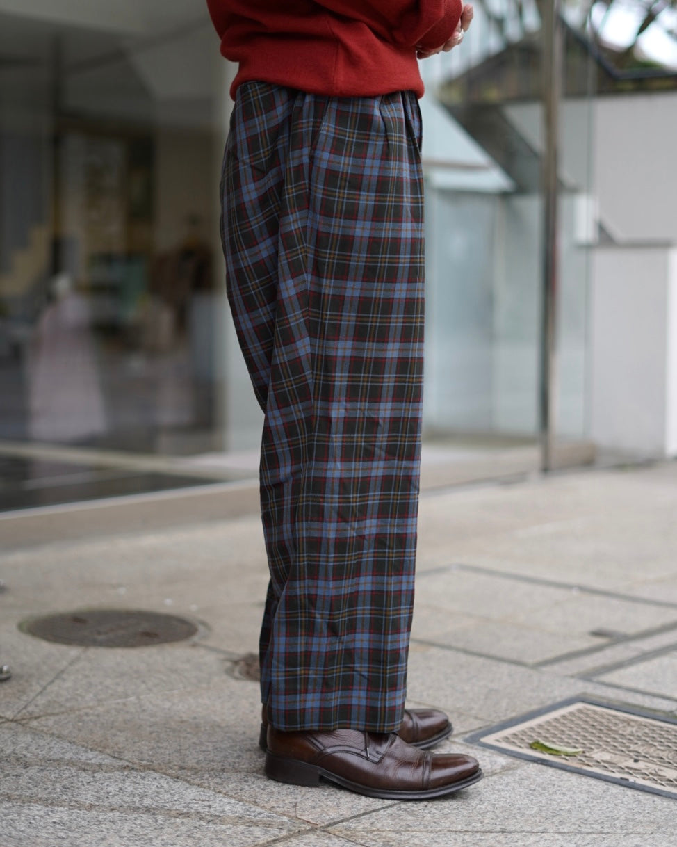 DAKS Plaid Check Pattern Wool Slacks
