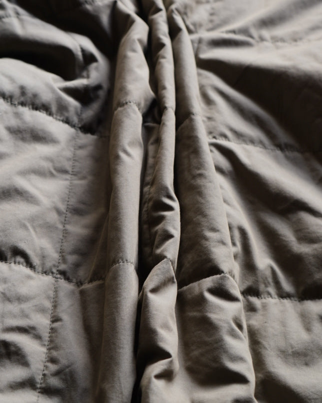 OLD NAVY cotton box quilted padded jacket