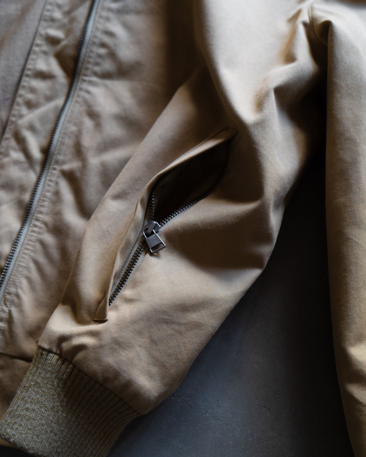 BANANA REPUBLIC cotton ma-1 type jacket
