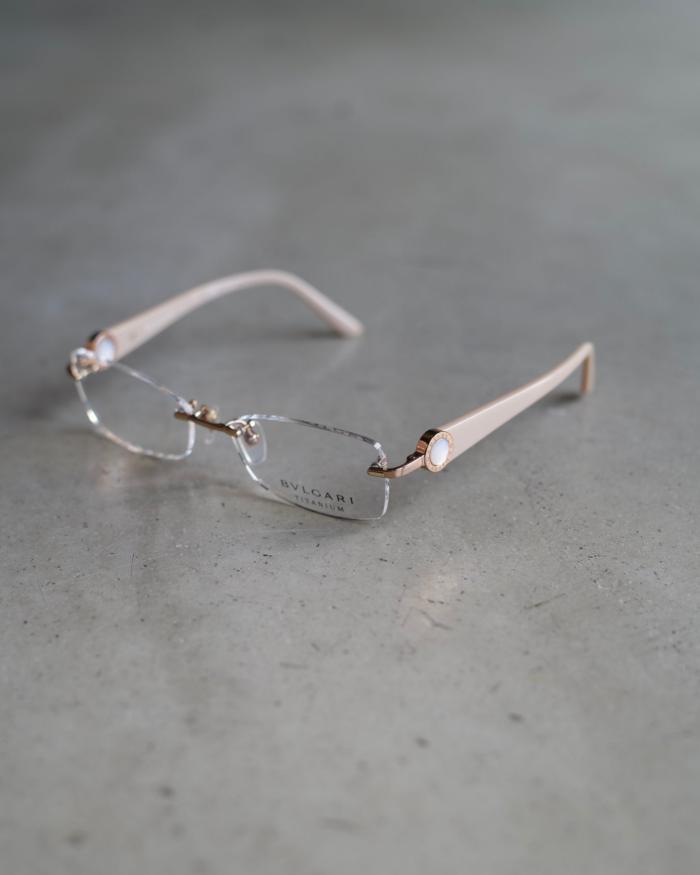 BVLGARI rimless eyeyear made in Japan"beige"
