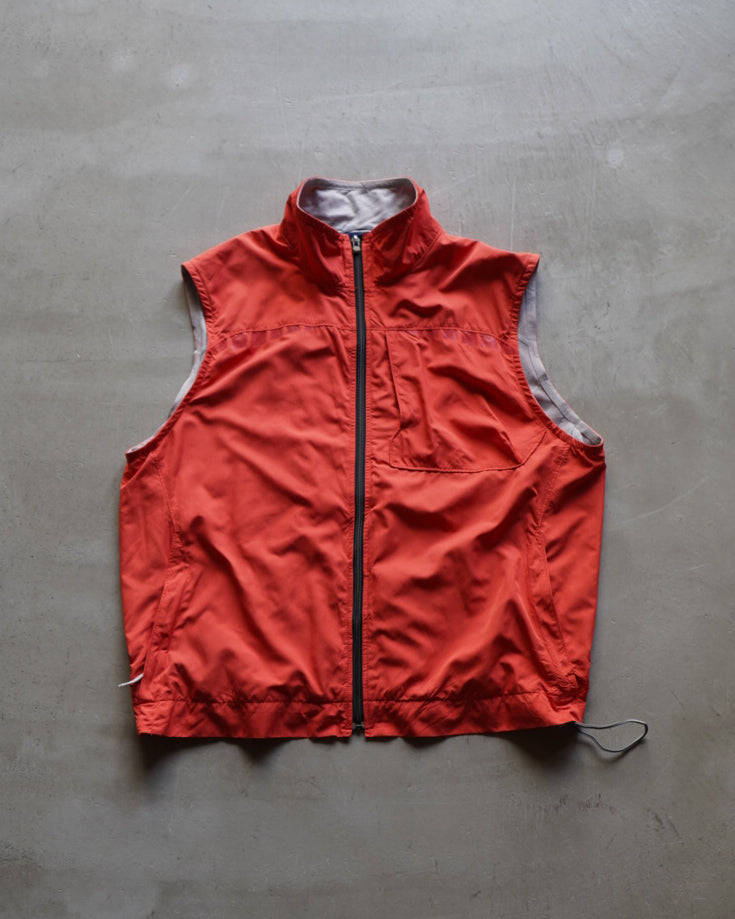 GAP nylon zip-up mesh lining vest