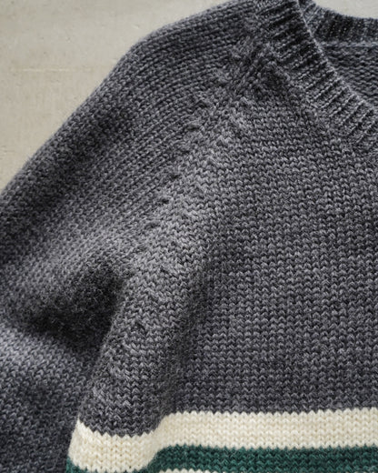 90s old gap raglan design wool v neck knit  sweater