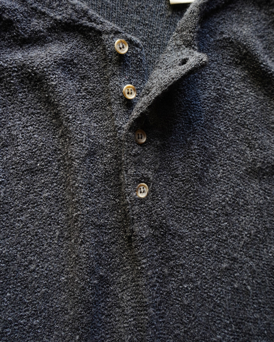 ICEBOX acryl nylon henry neck Knit made in USA