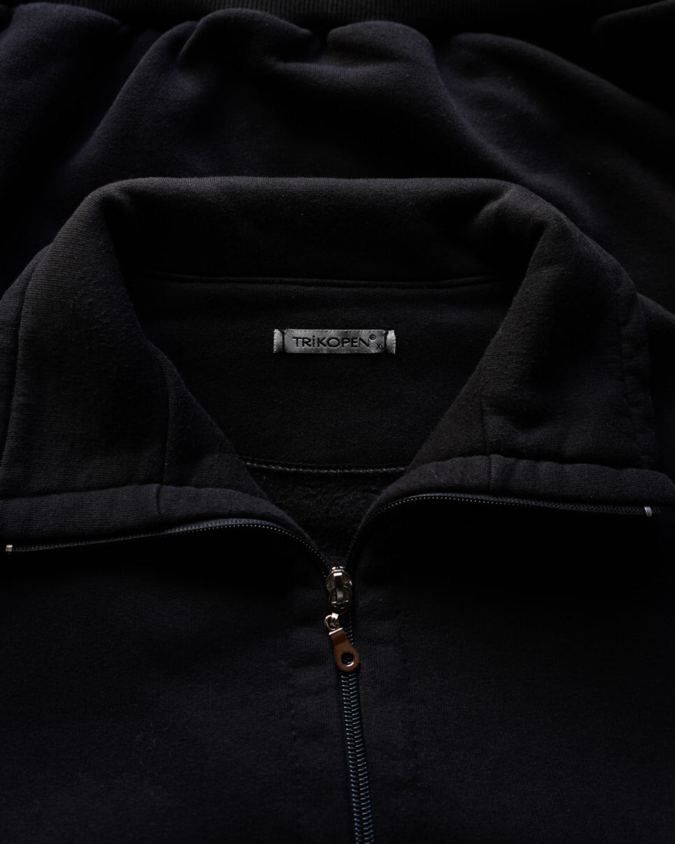 TRIKOPEN stand collar zip up vest