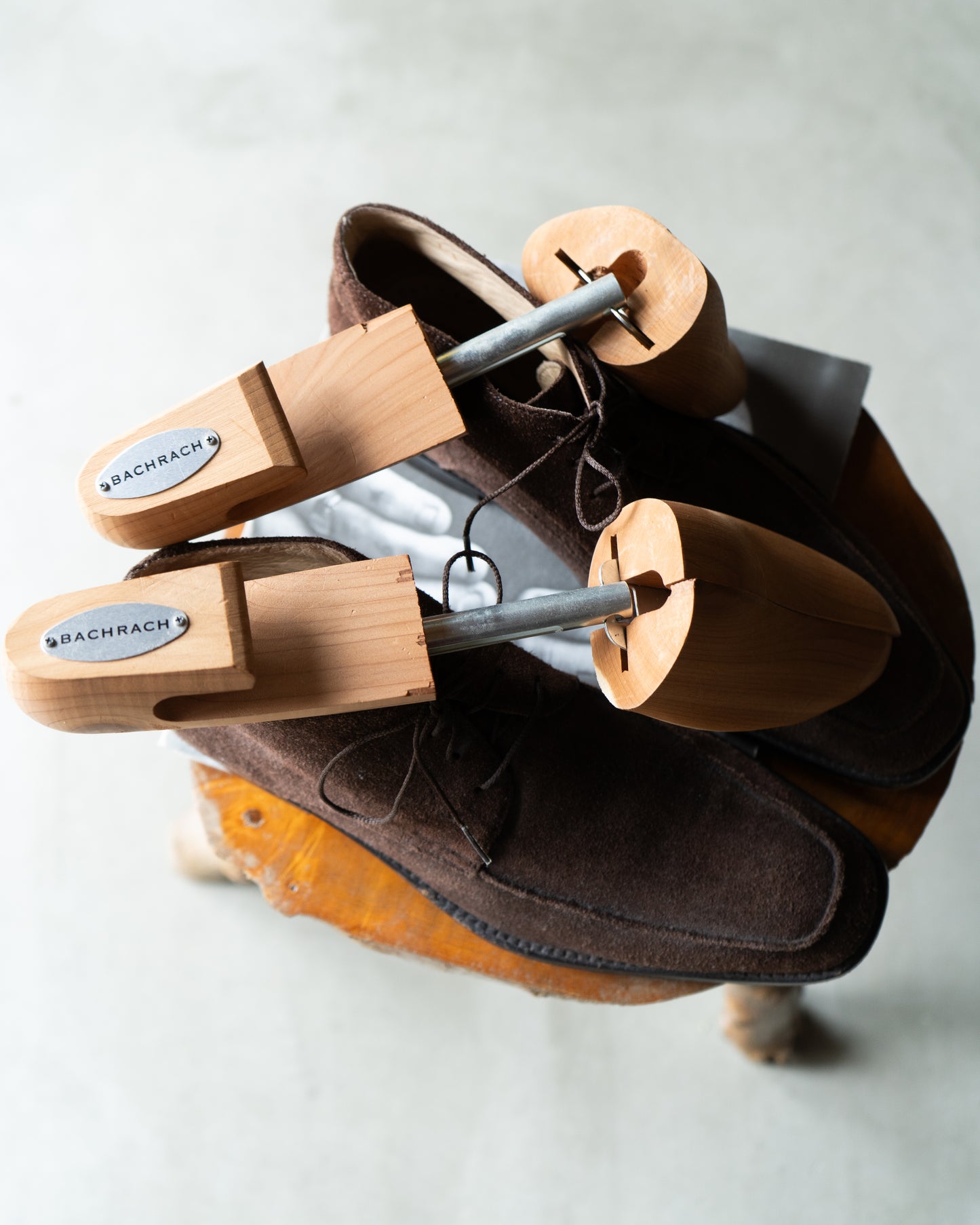 BACHRACH Suede leather u-tip Chukka  Shoes