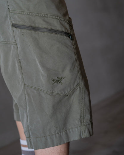 Arc'teryx Logo Design Rampart Shorts