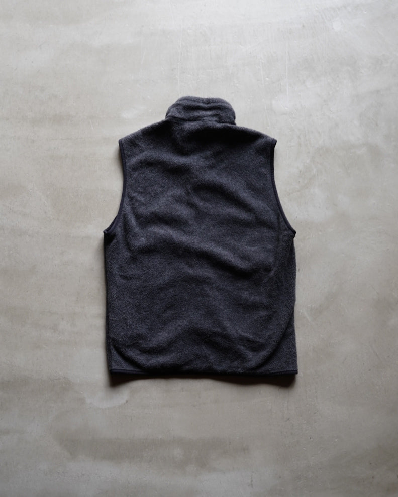Patagonia zip-up fleece vest