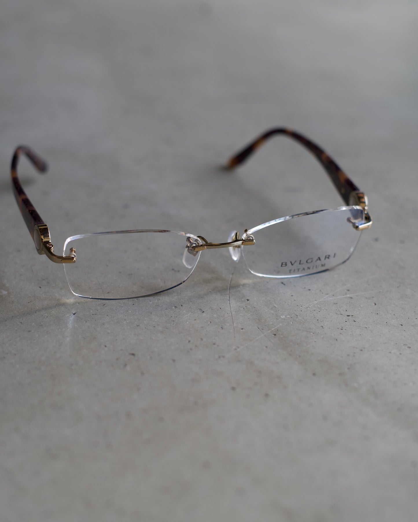 BVLGARI rimless eyeyear made in Japan"tortoiseshell