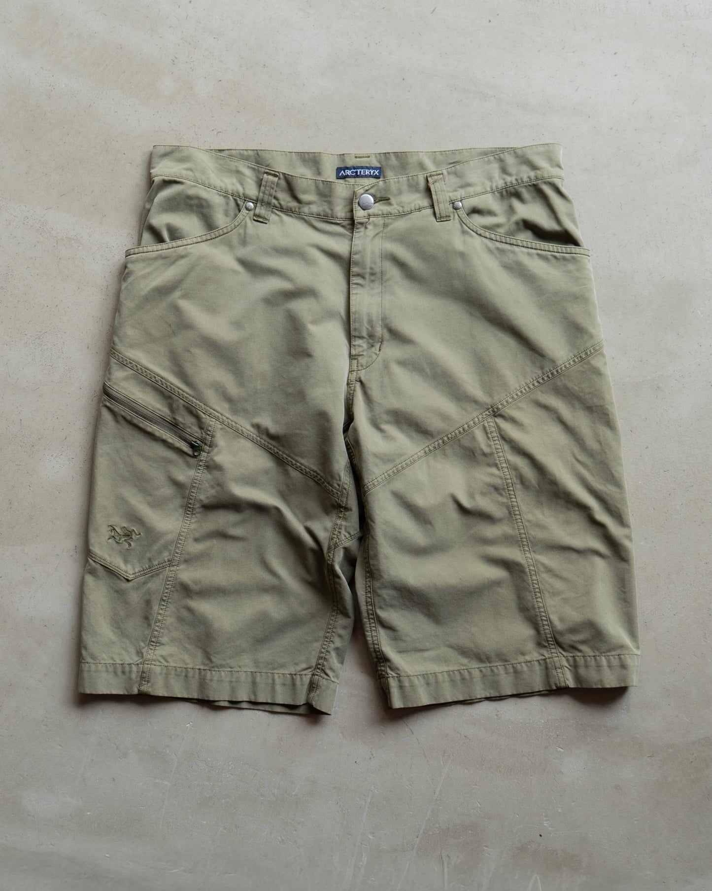 Arc'teryx Logo Design Rampart Shorts
