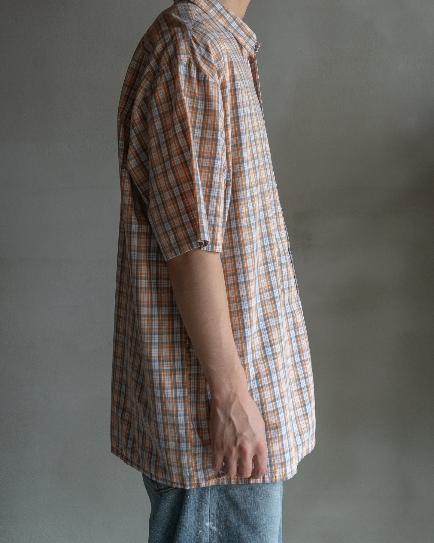 Calvin Klein Jeans cotton orange/gray check shirts .. box silhouette..