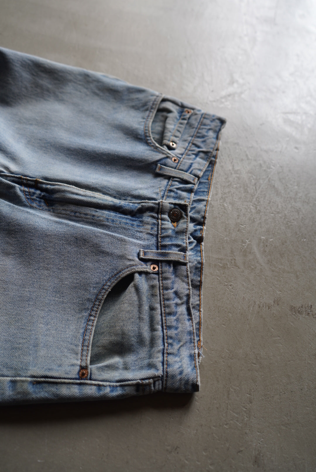90s Levi's 550 denim pants made in USA