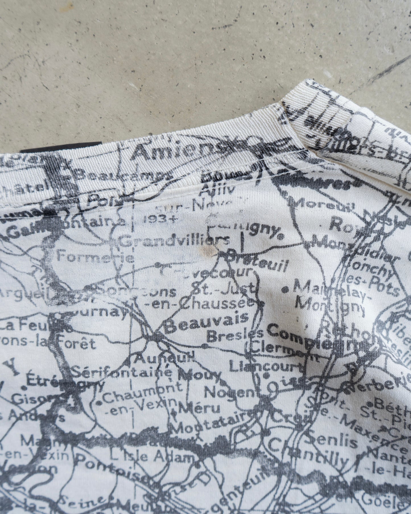 90's all print map design ''France" tee