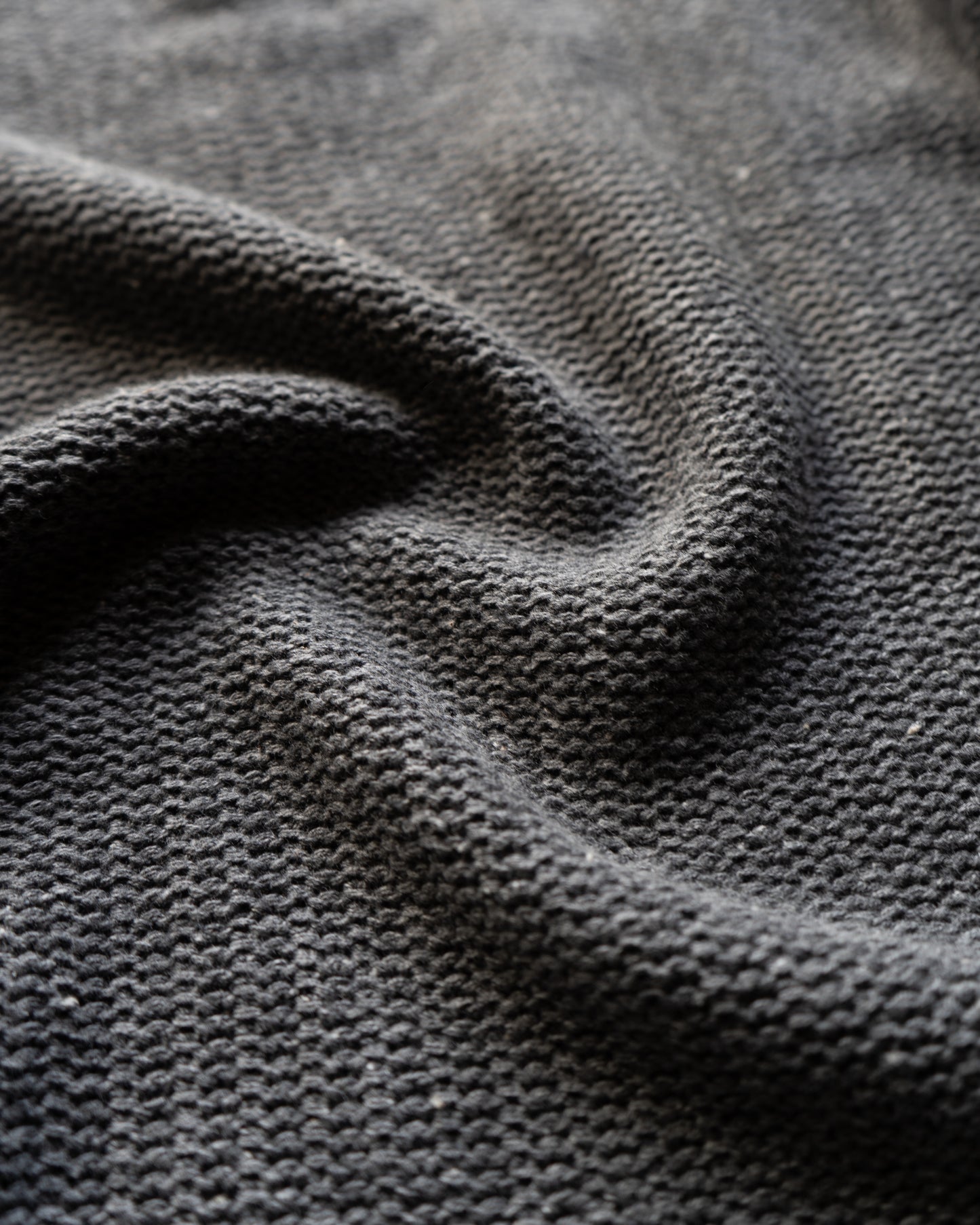 VIGORIA Henley Neck Knit Sweater