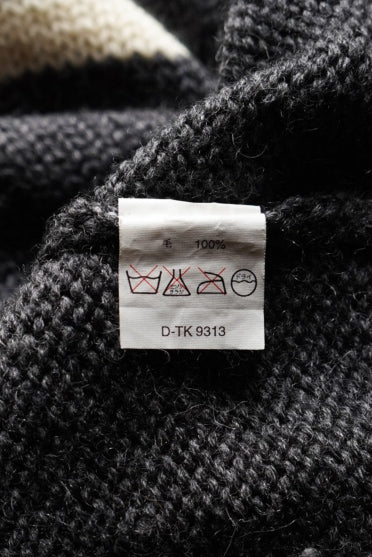 90s old gap raglan design wool v neck knit  sweater