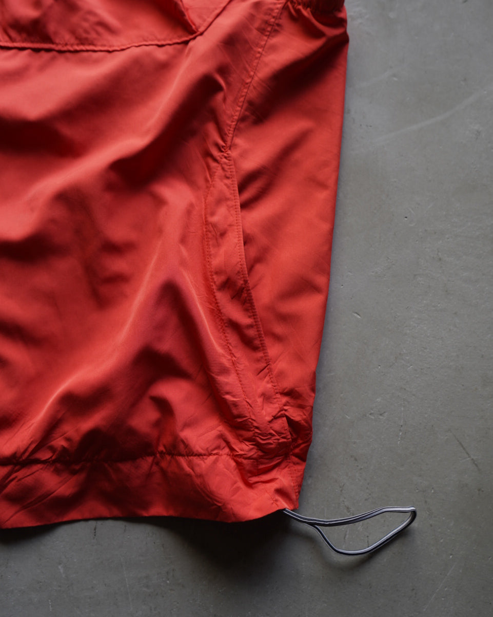 GAP nylon zip-up mesh lining vest