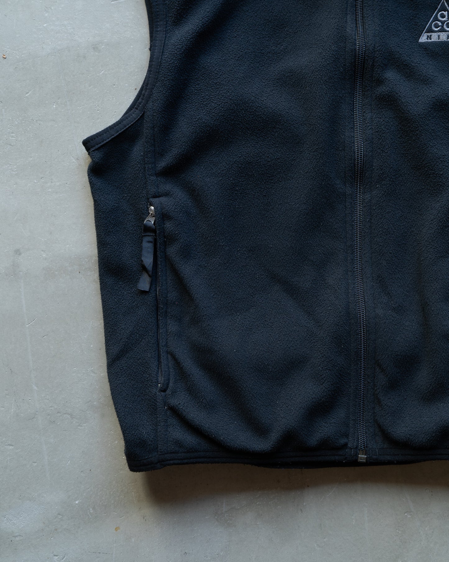 Nike ACG fleece logo design vest