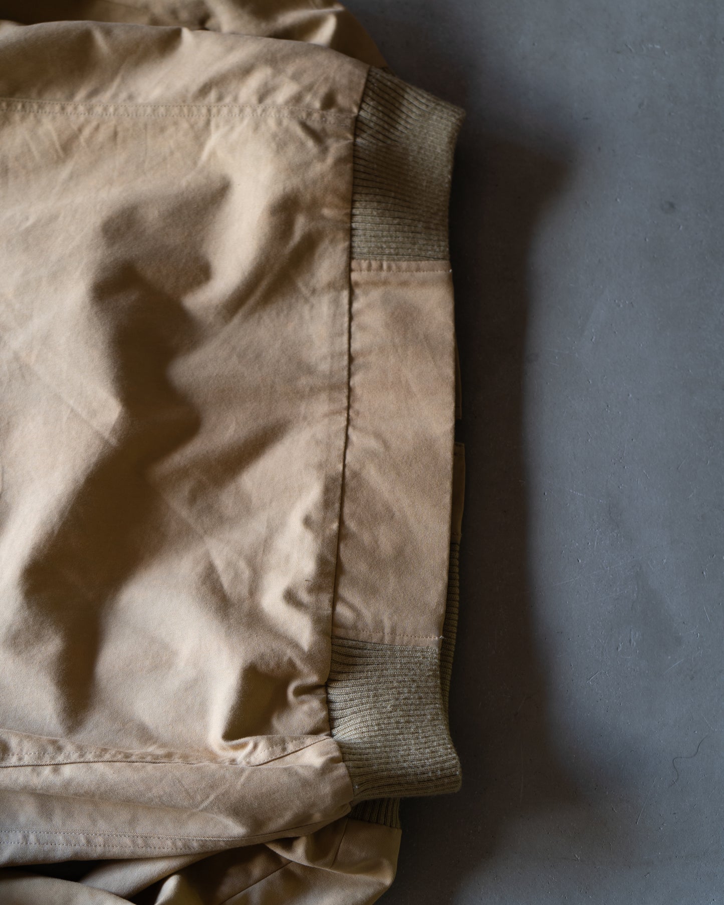 BANANA REPUBLIC cotton ma-1 type jacket