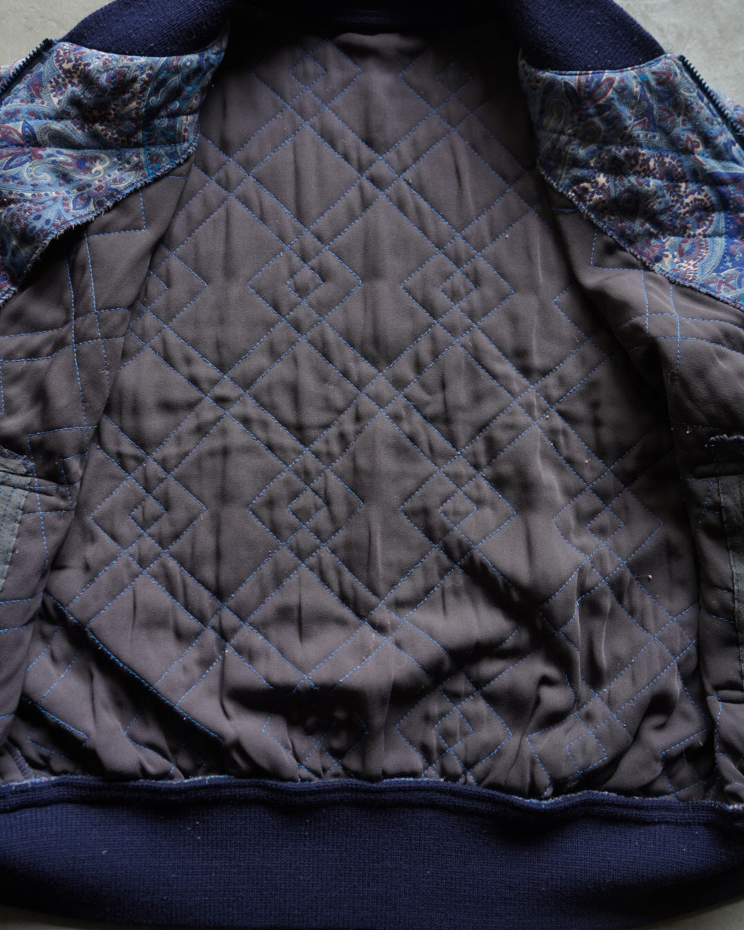 paisley pattern quilting zip-up jacket
