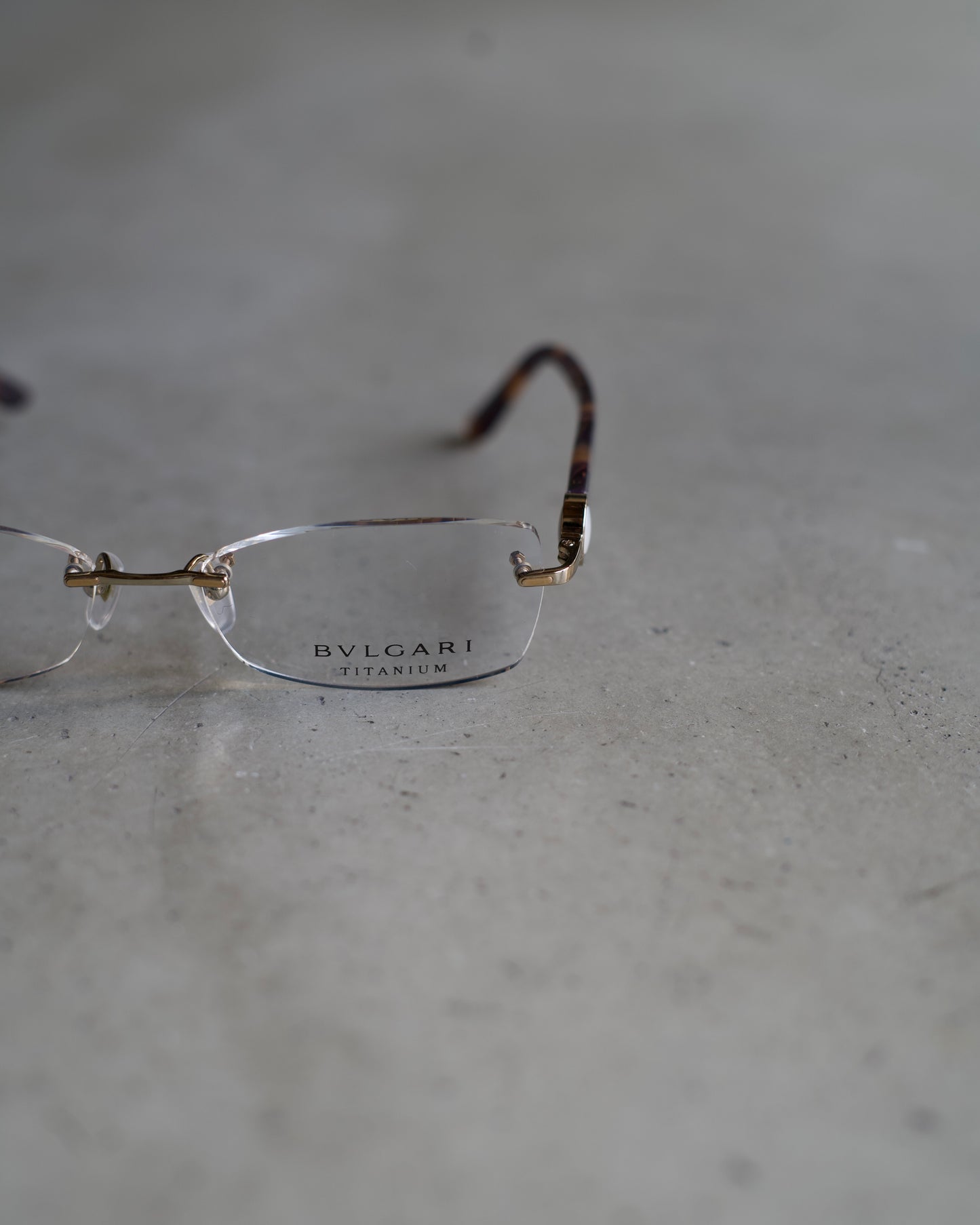 BVLGARI rimless eyeyear made in Japan"tortoiseshell