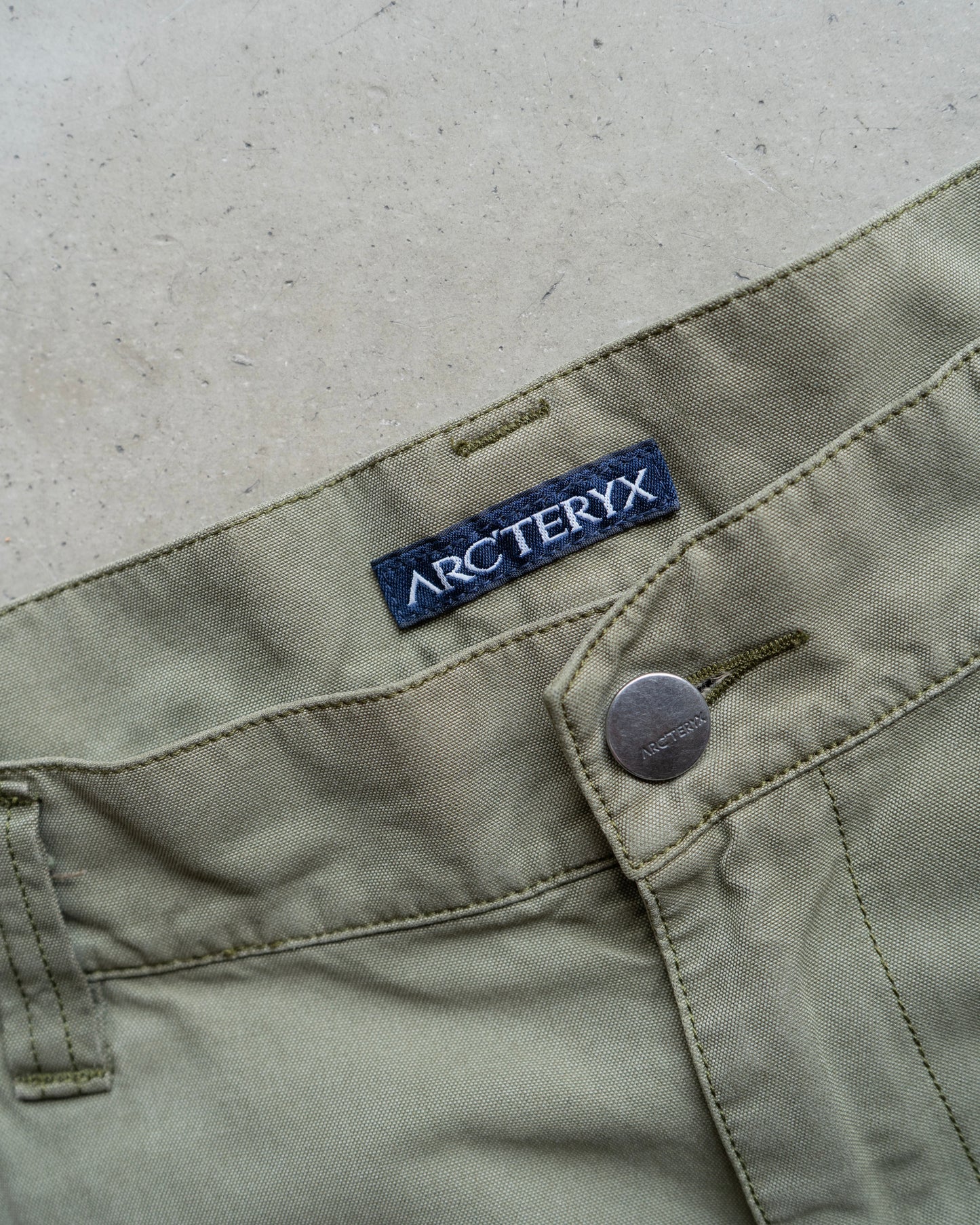 Arc'teryx Logo Design Rampart Shorts