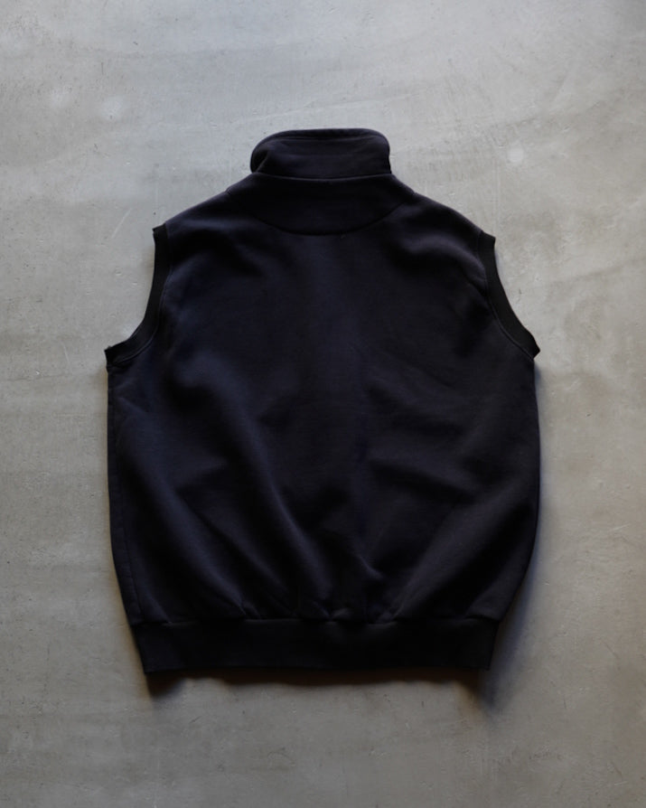 TRIKOPEN stand collar zip up vest