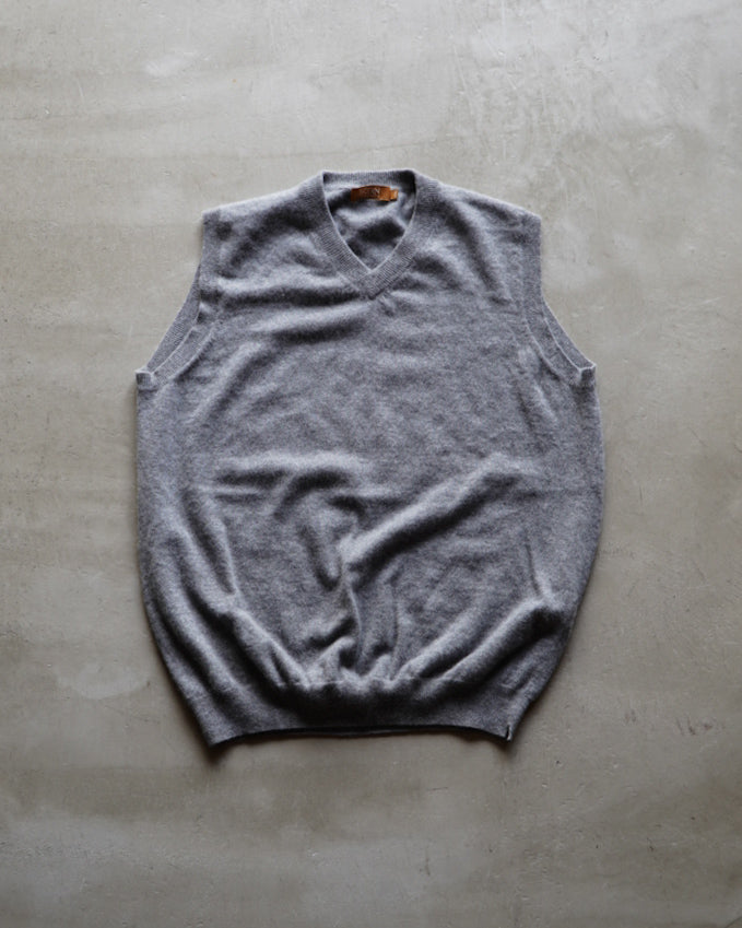 SÕJRN cashmere knit v neck vest