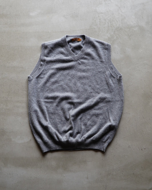 SÕJRN cashmere knit v neck vest