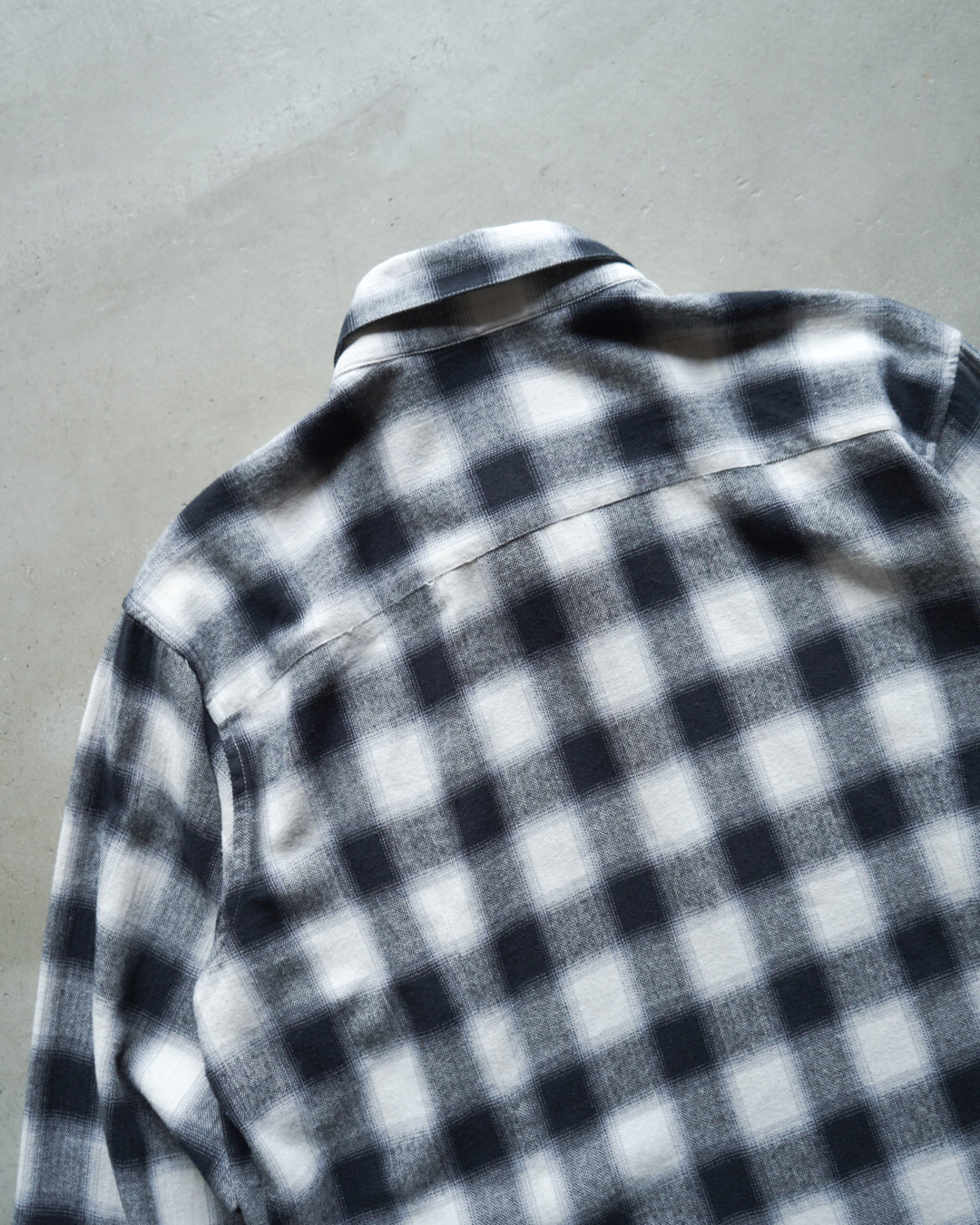 ombre check pleats design shirt