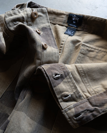 STUSSY  camo baker type shors