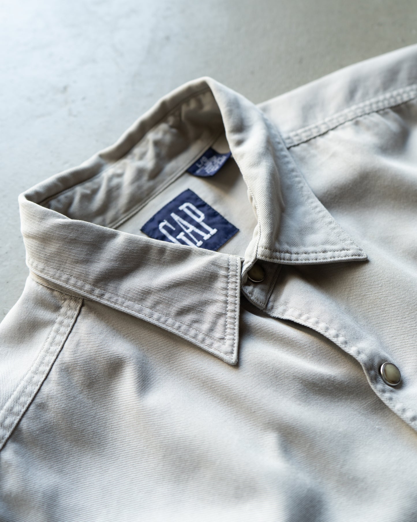 Old Gap  cotton design work shirts