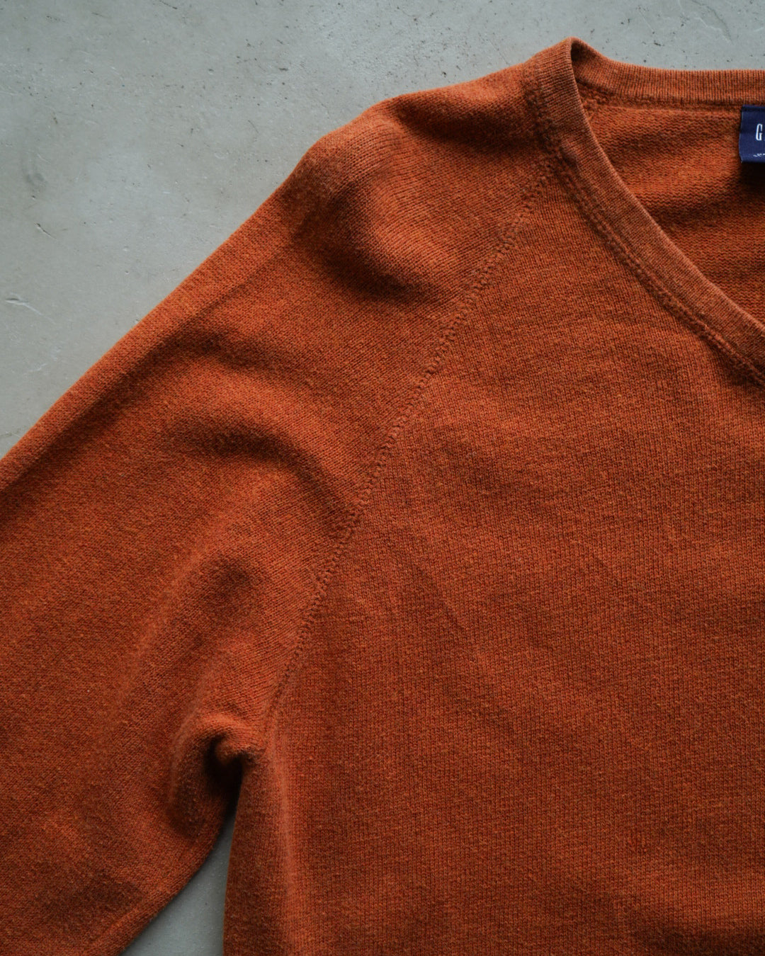 GAP cotton wool v neck knit