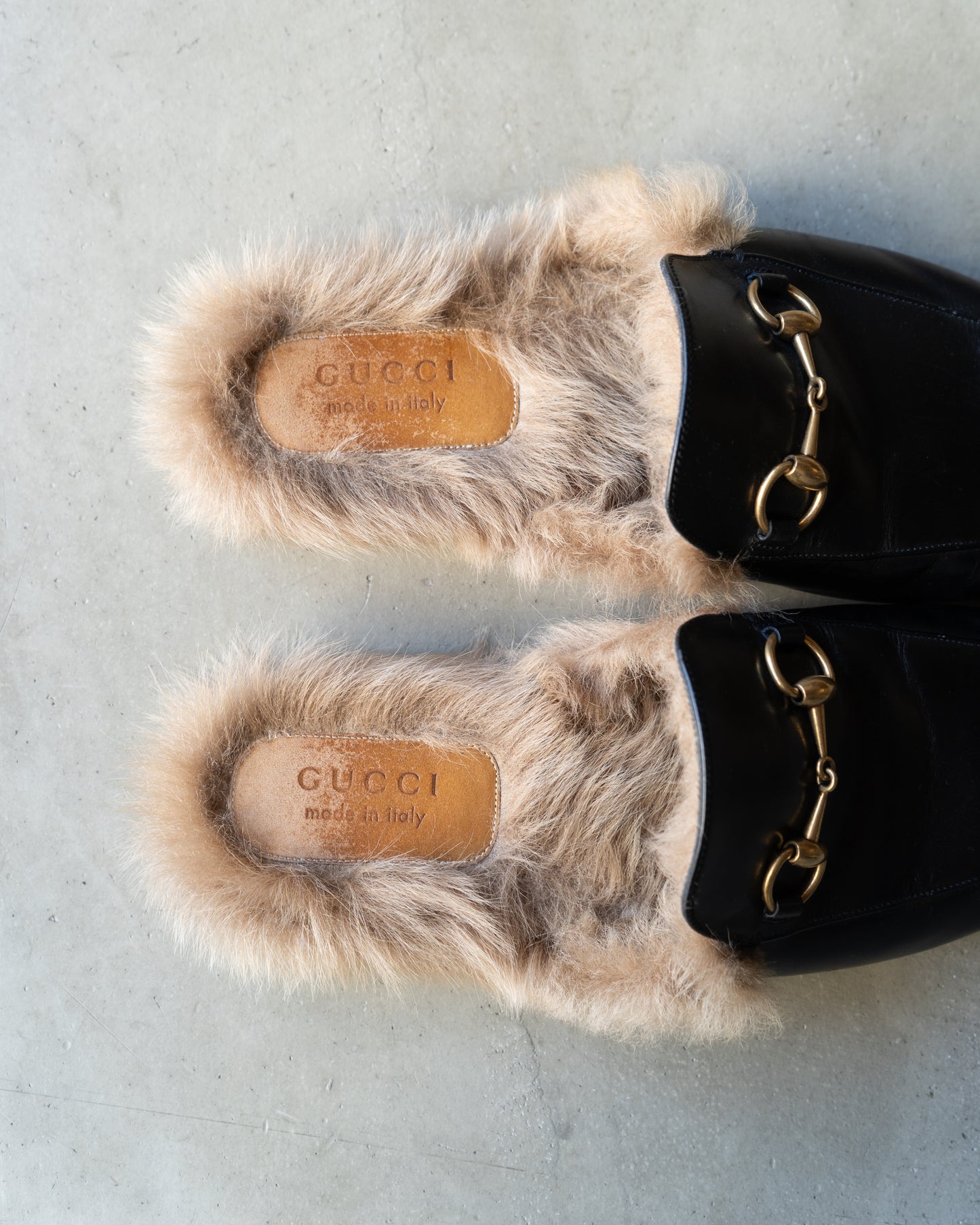 GUCCI leather bit slipper with liner fur