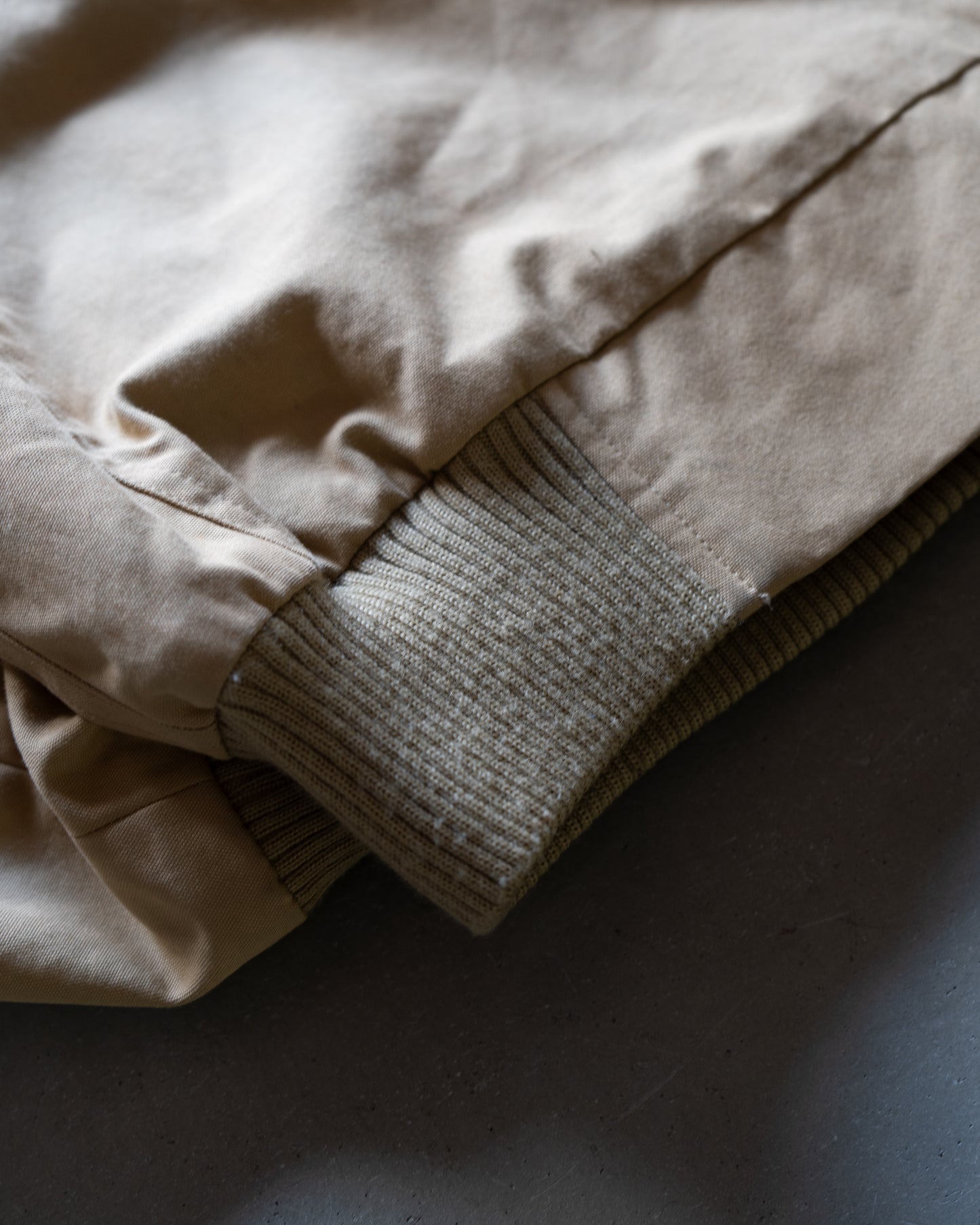 BANANA REPUBLIC cotton ma-1 type jacket