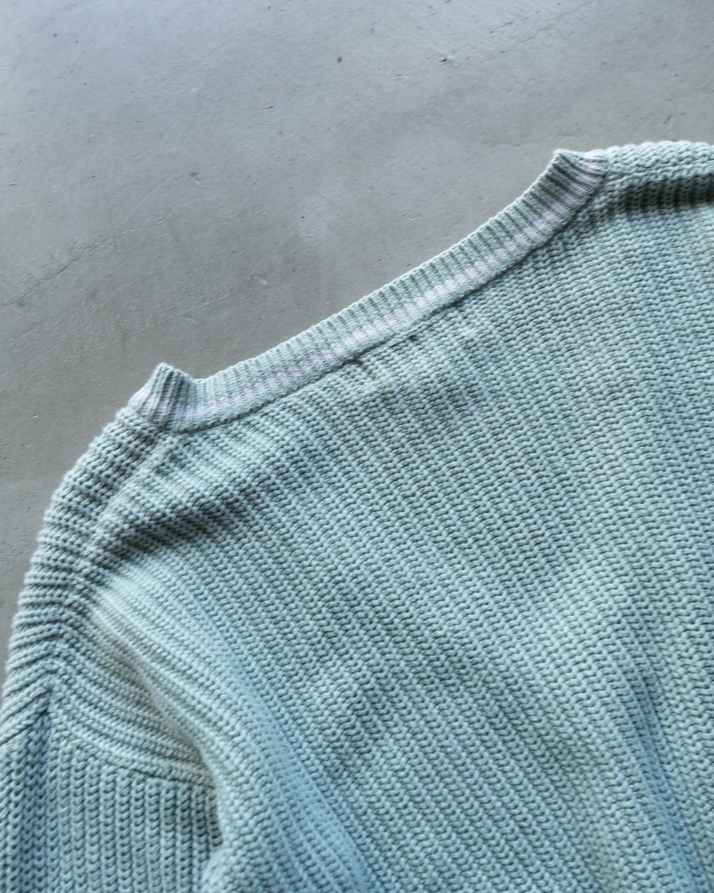 ( ladies ) Eddie Bauer cotton v-neck sweater