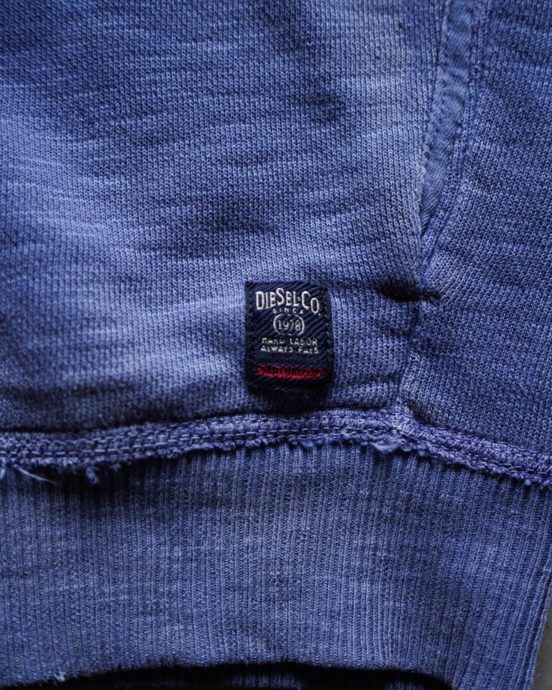 DIESEL vintage processing V-gusset sweatshirt