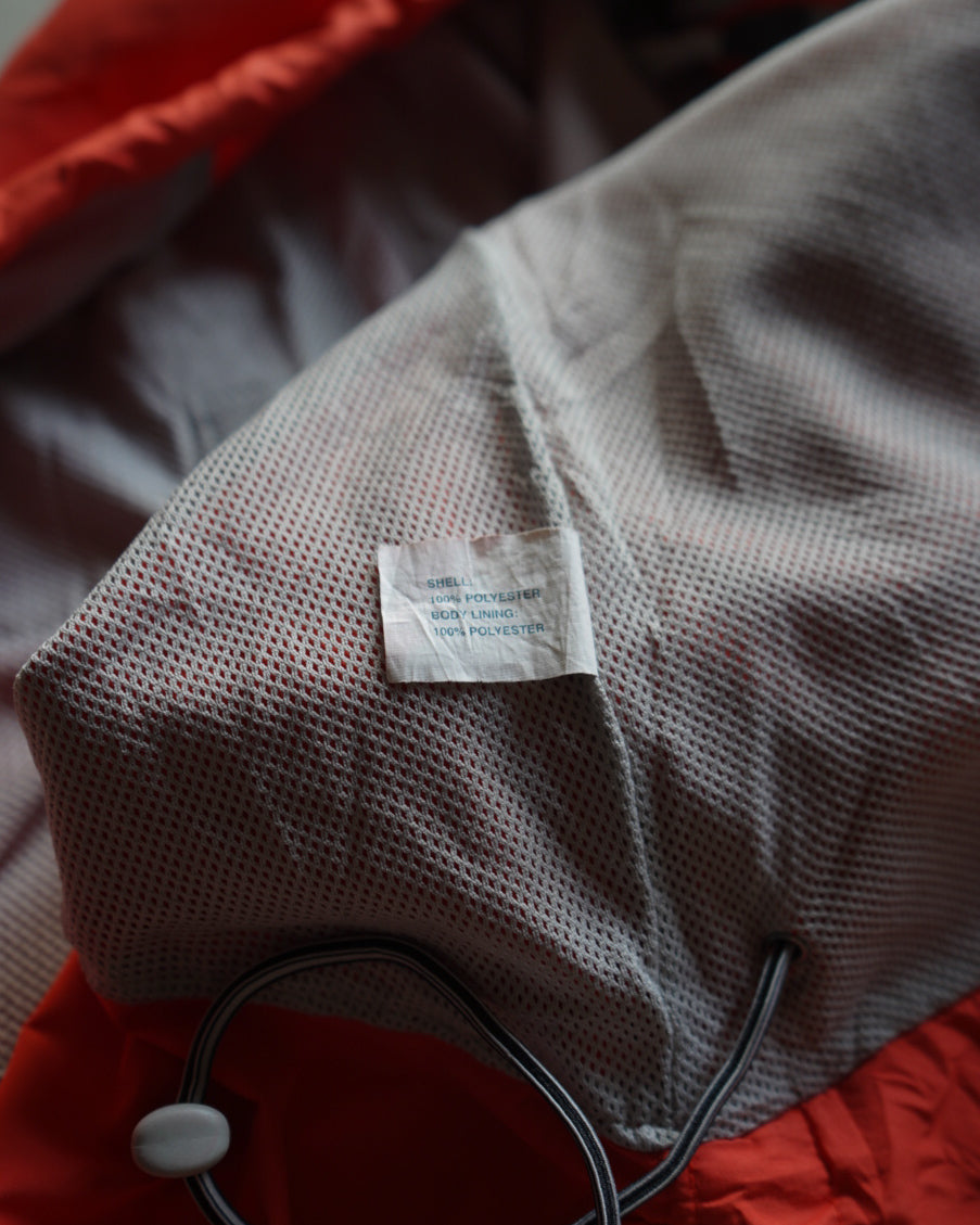 GAP nylon zip-up mesh lining vest